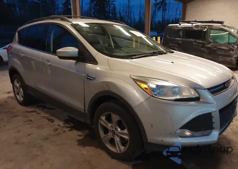2015 Ford Escape Se из США, поврежденный, VIN 1FMCU9G9XFUA18268